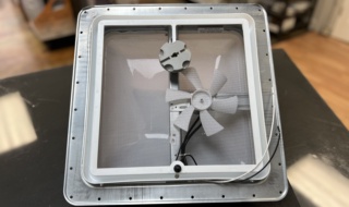 71112A-C ROOF VENT 12V NO GARNISH