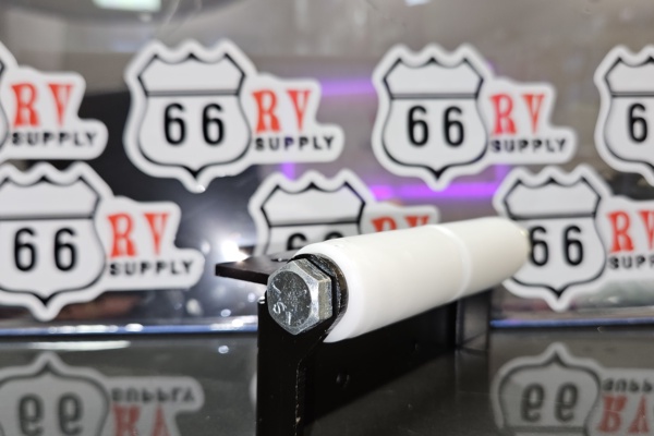 854304 REPLACEMENT ROLLER - 1/2"