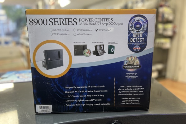 WF-8955-AD CONVERTER 55 AMP W/ POWER DISTRIBUTION CENTER AUTO DETECT